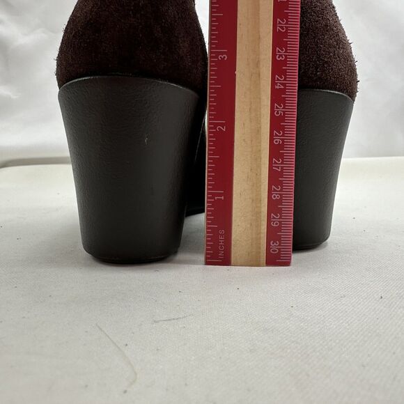Crocs Leigh Wedge Chelsea Boots Brown Suede Leather Ankle Booties Women 7 US - Picture 10 of 16